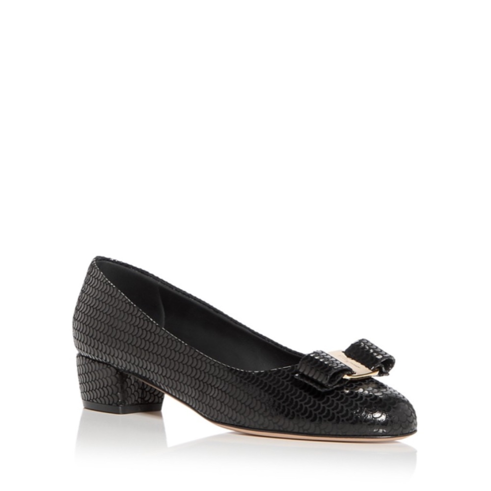 Ferragamo Women's Vara Bow Embossed Block Heel Pumps NWT